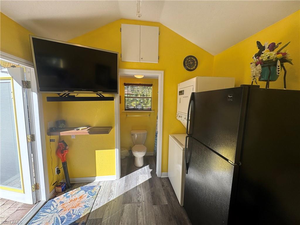 RIVERBEND MOTORCOACH RESORT - Land