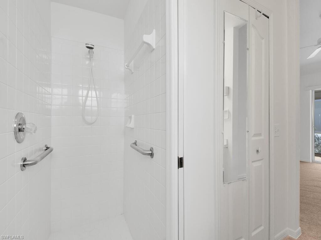 SHADOWOOD VILLAS - Residential