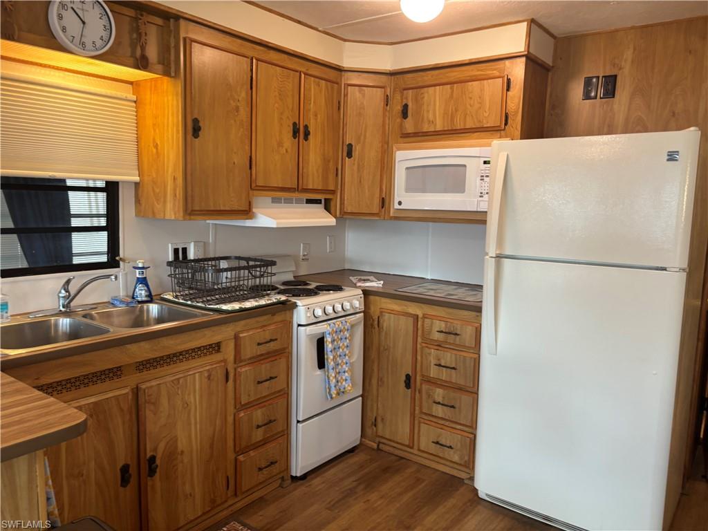 ENCHANTING SHORES - Residential