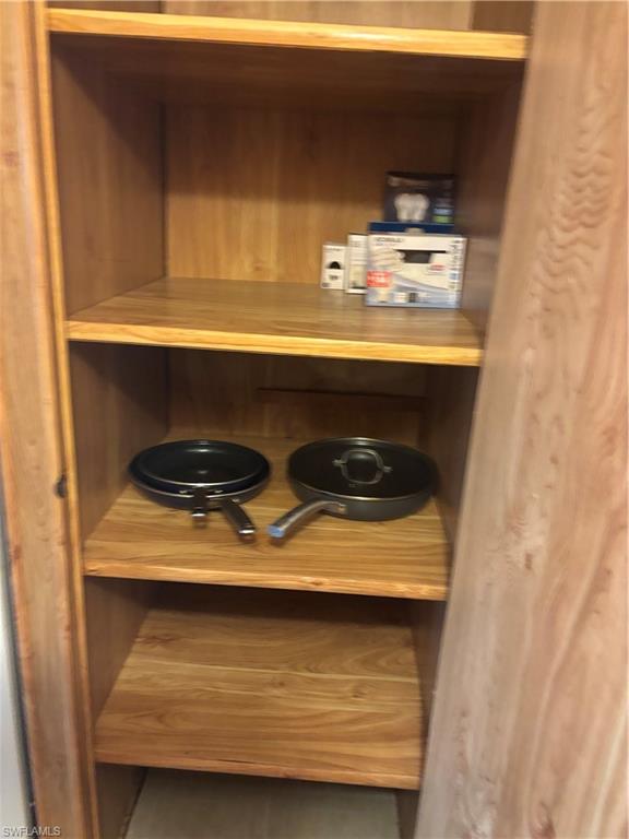 ENCHANTING SHORES - Residential