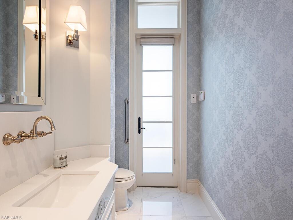 ROYAL HARBOR - Residential