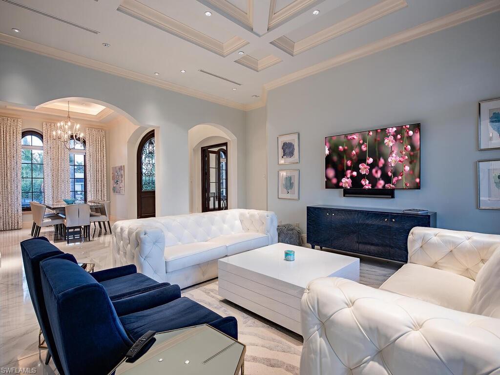 ROYAL HARBOR - Residential