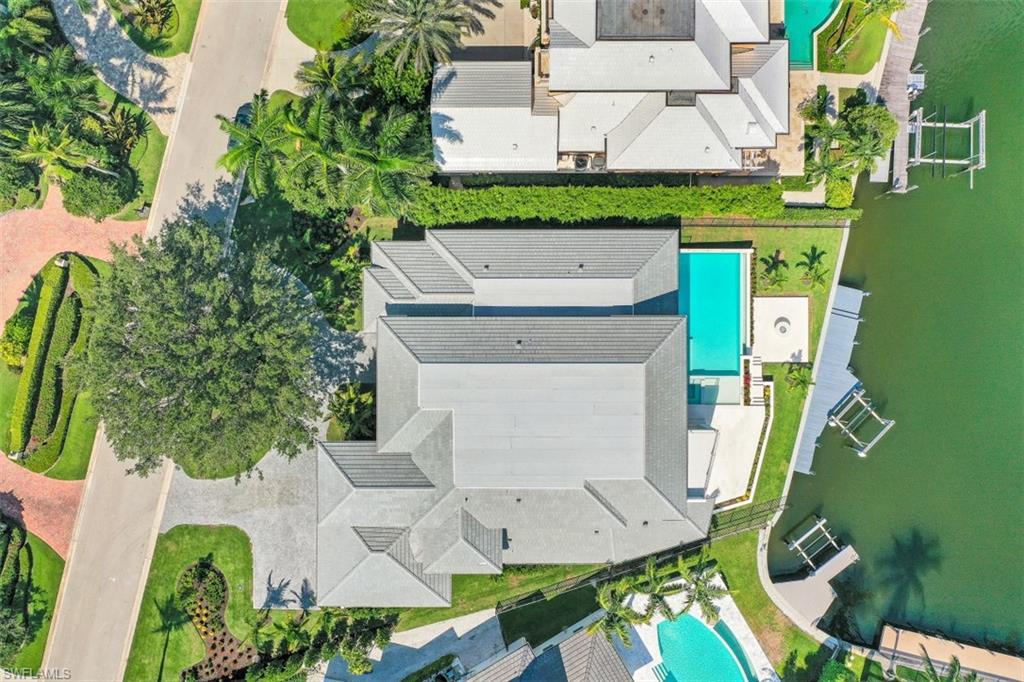 PARK SHORE - Residential