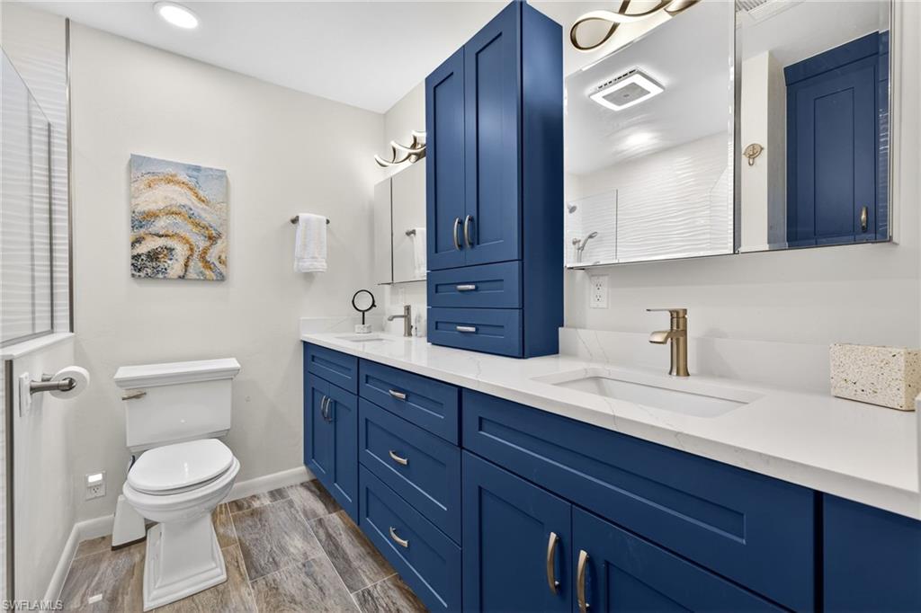 FLAGSHIP VILLAGE - Residential