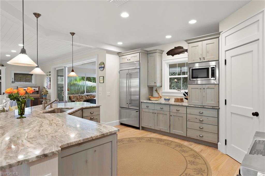 GORES A M SUBD - Residential