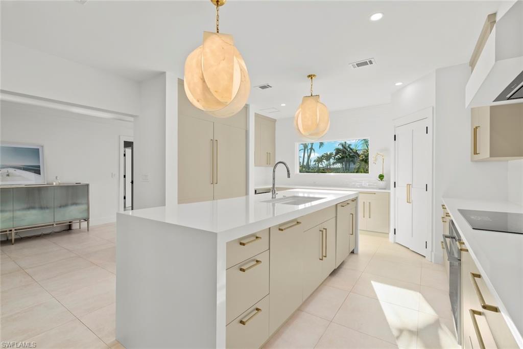 SHELL HARBOR - Residential