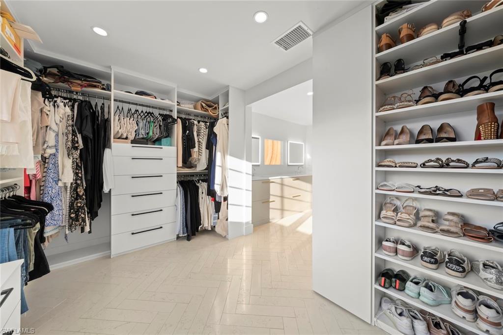 SHELL HARBOR - Residential