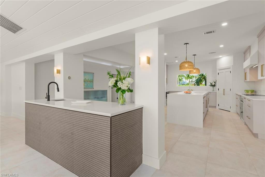 SHELL HARBOR - Residential