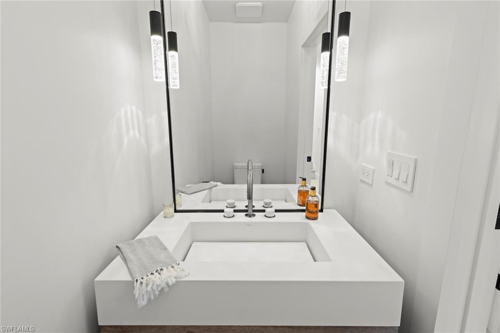 SHELL HARBOR - Residential