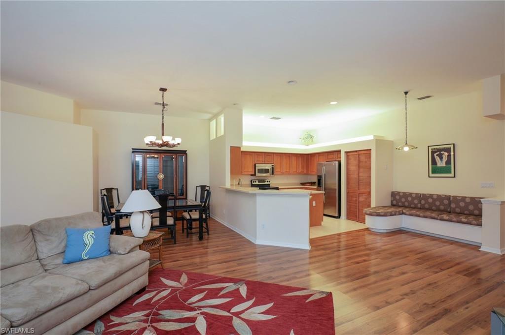 LIGHTHOUSE BAY - Residential