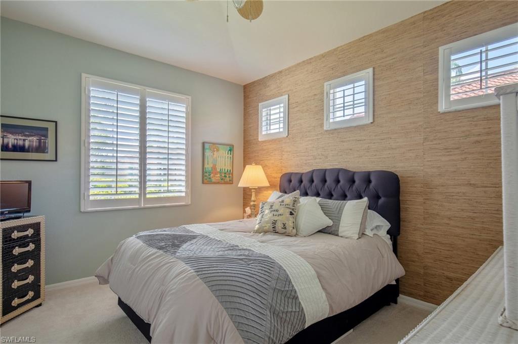 LIGHTHOUSE BAY - Residential