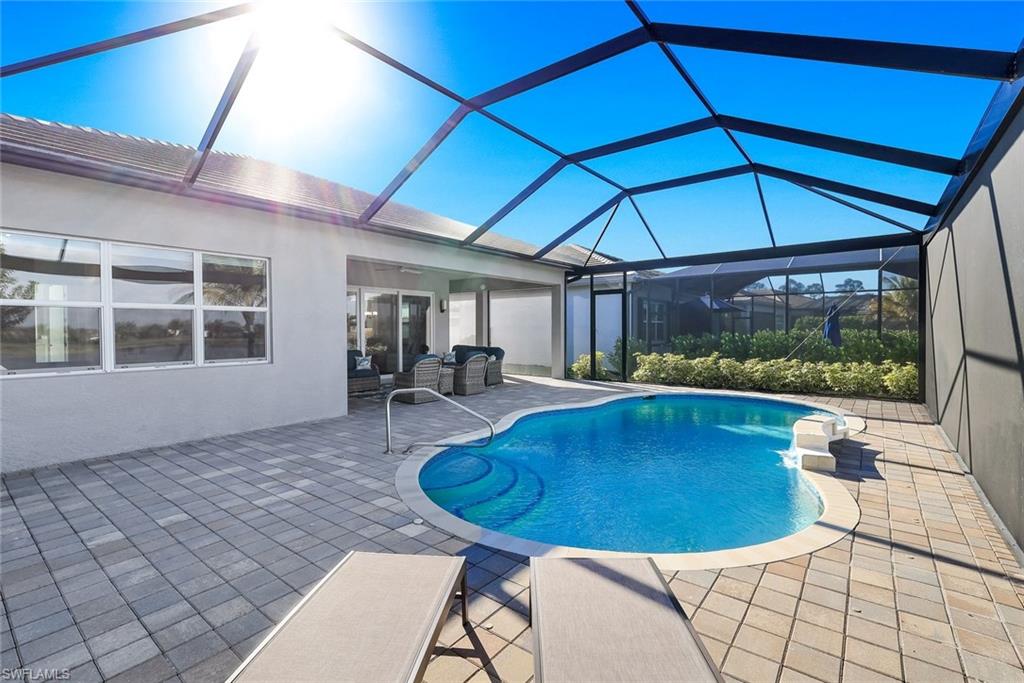 VALENCIA TRAILS - Residential