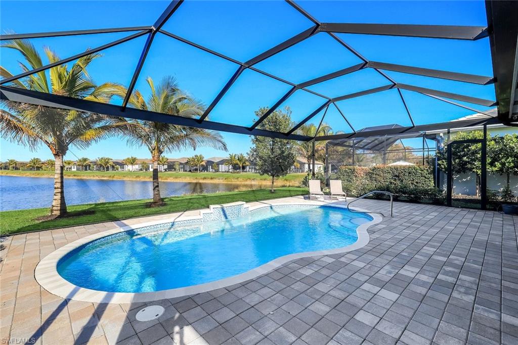 VALENCIA TRAILS - Residential