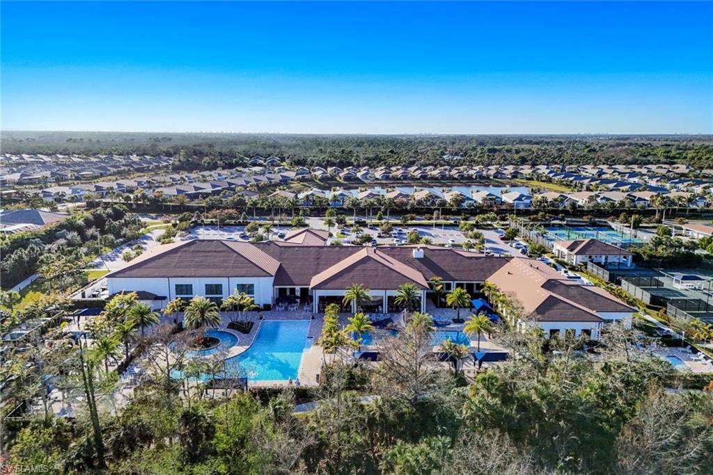 VALENCIA TRAILS - Residential