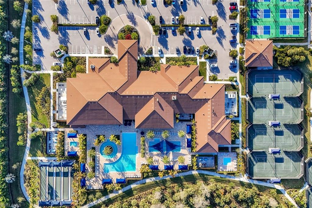 VALENCIA TRAILS - Residential