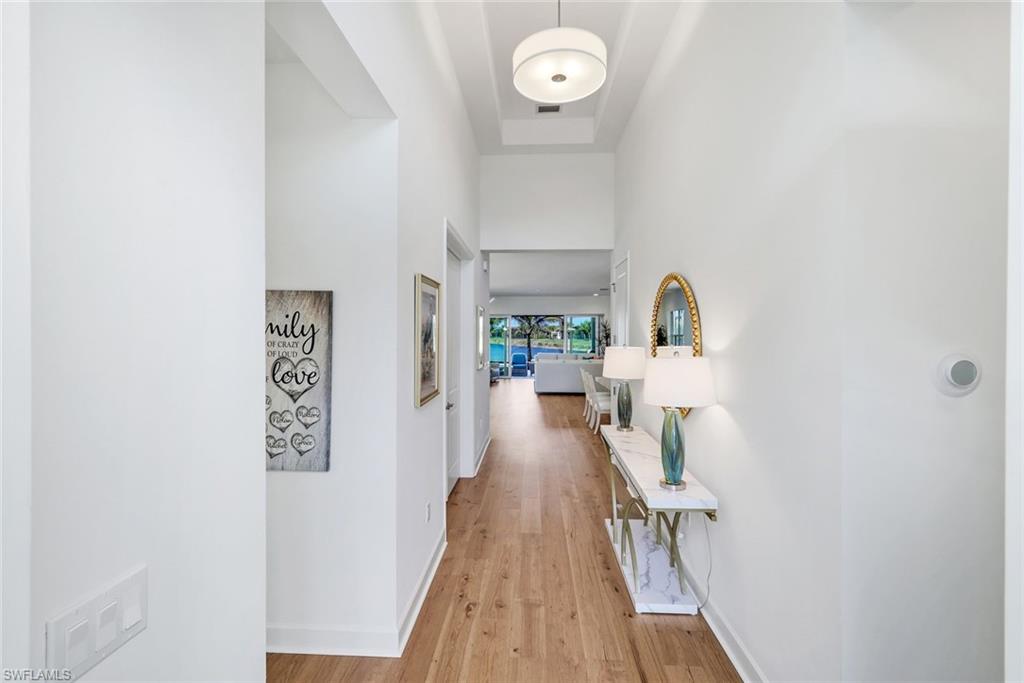 VALENCIA TRAILS - Residential