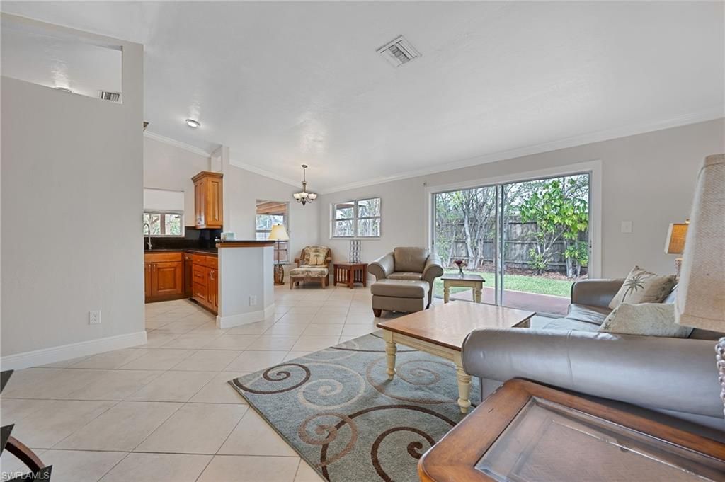 Photo of 1723 Camelia LN, NAPLES, FL 34105 (MLS # 226009498)