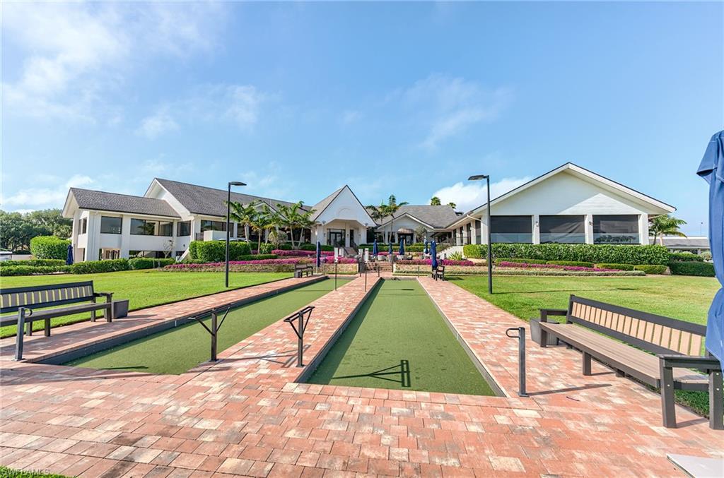FAIRWAY BEND VILLAGE - Residential