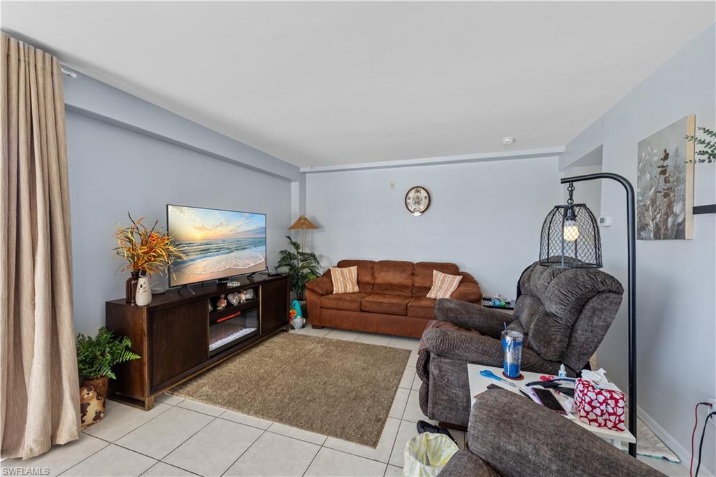 SUNSET TOWERS CONDO - Residential