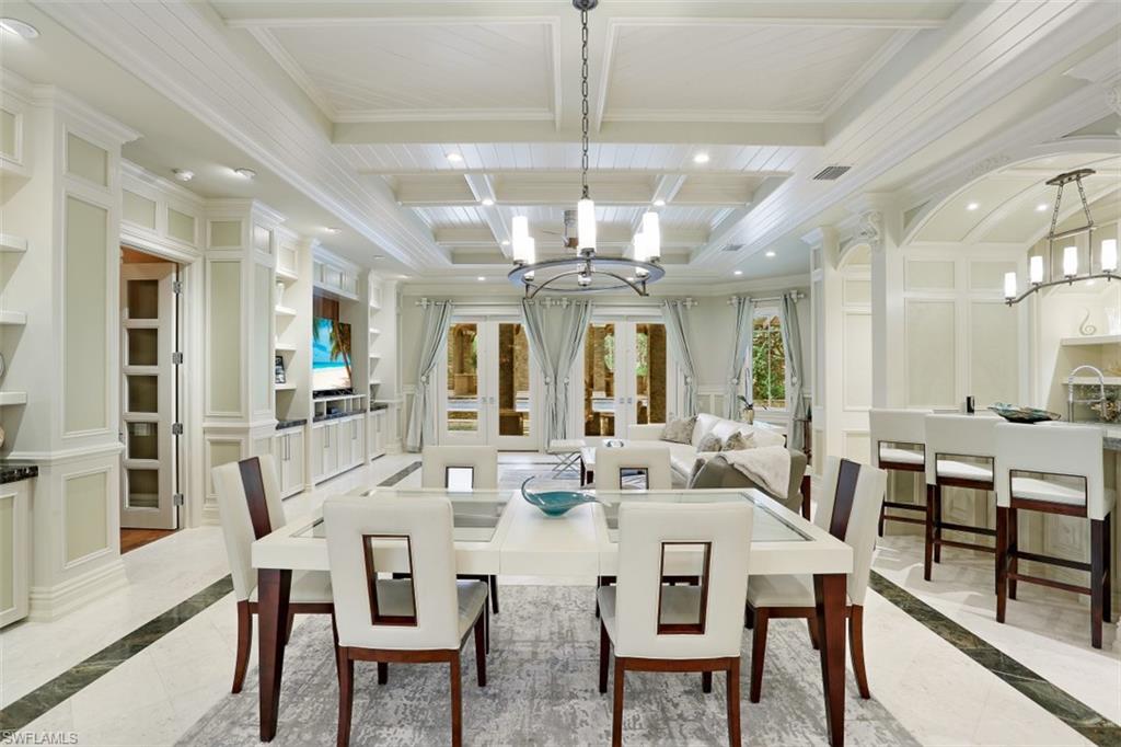 OAKES ESTATES - Residential