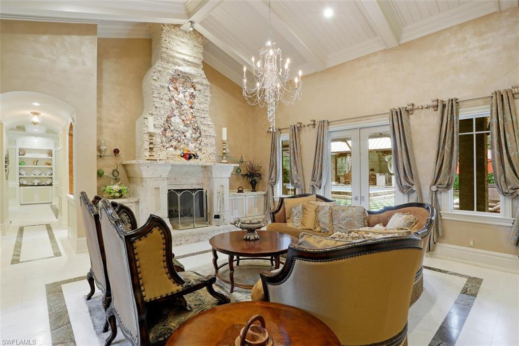 OAKES ESTATES - Residential