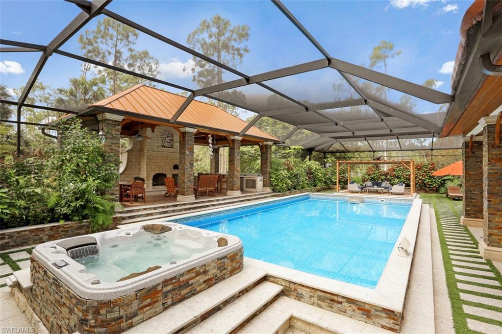 OAKES ESTATES - Residential