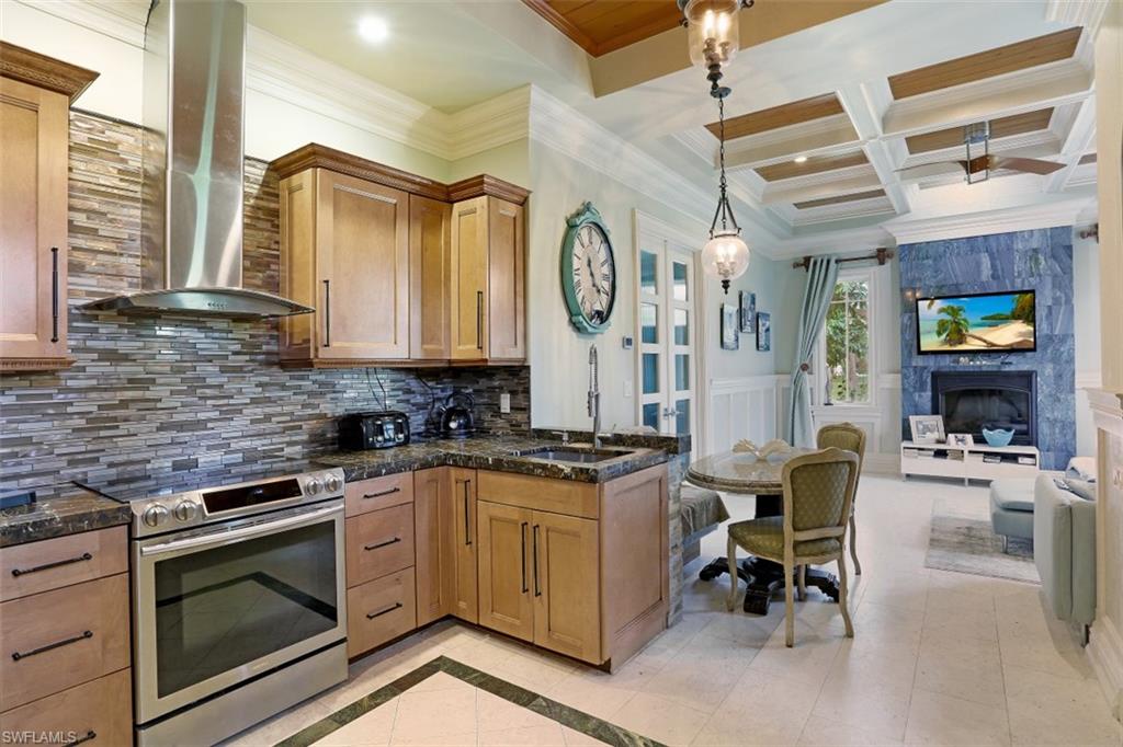 OAKES ESTATES - Residential