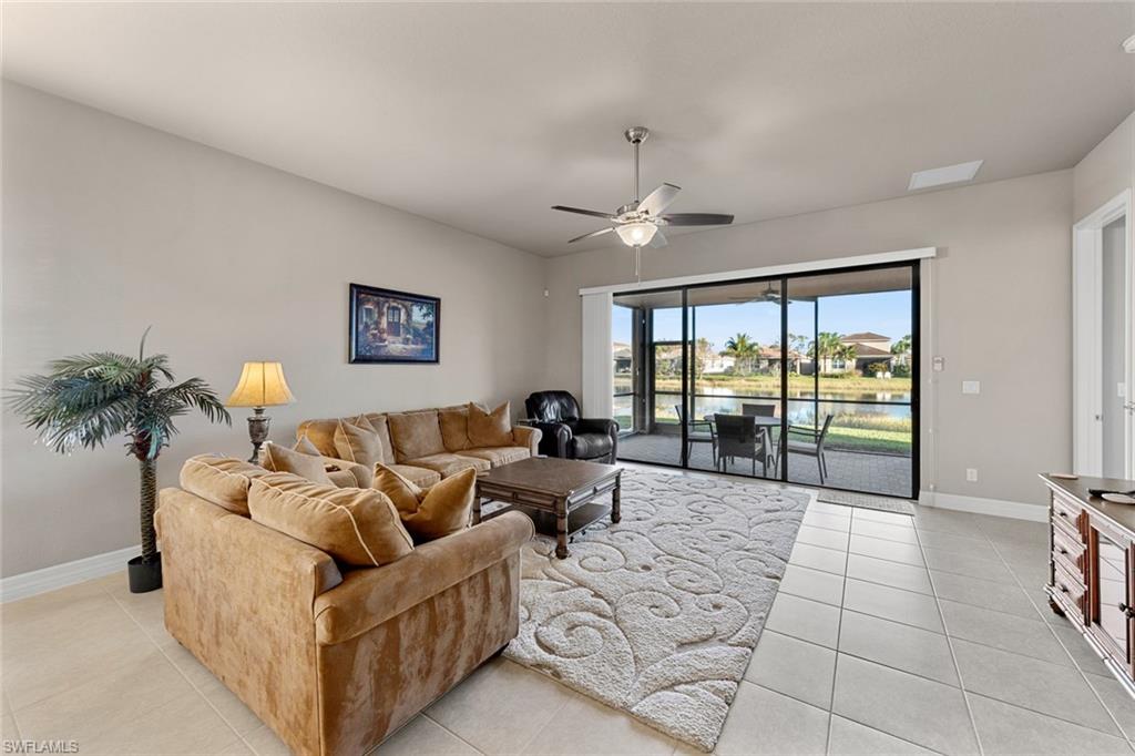 MARINA BAY - Residential Lease