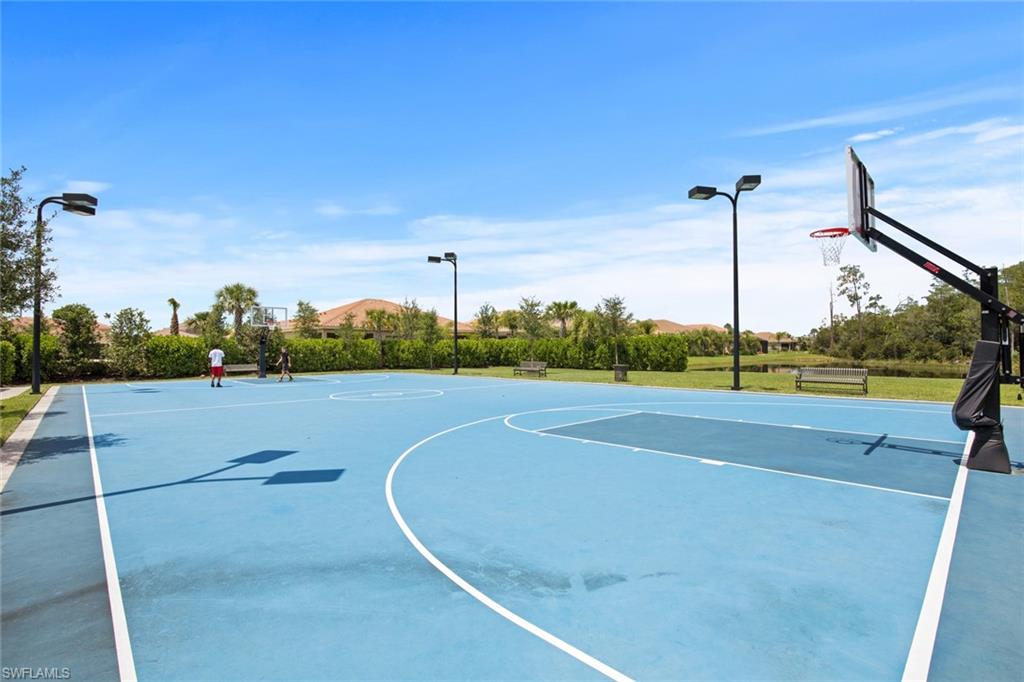 MARINA BAY - Residential Lease