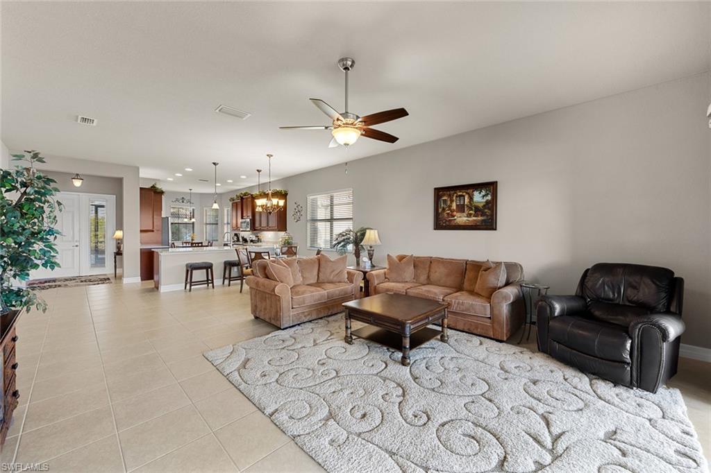 MARINA BAY - Residential Lease