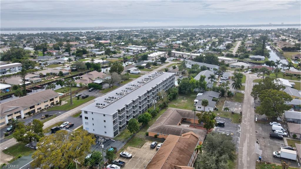 CAPEWAY CONDO - Residential