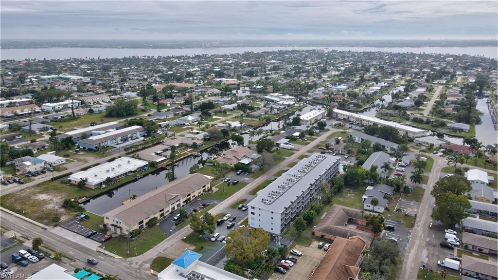 CAPEWAY CONDO - Residential