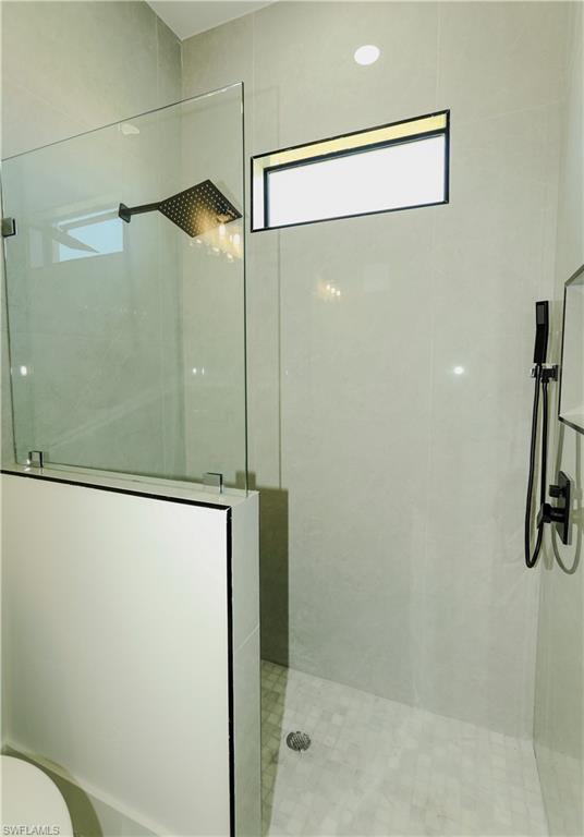 LEHIGH ESTATES - Residential Lease