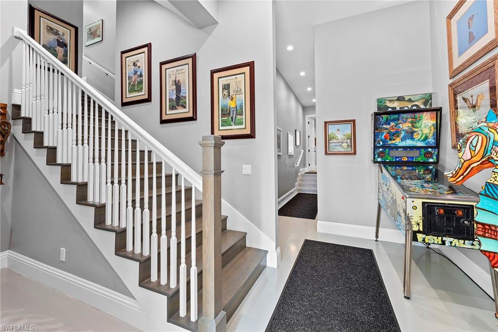 QUAIL WEST - Residential