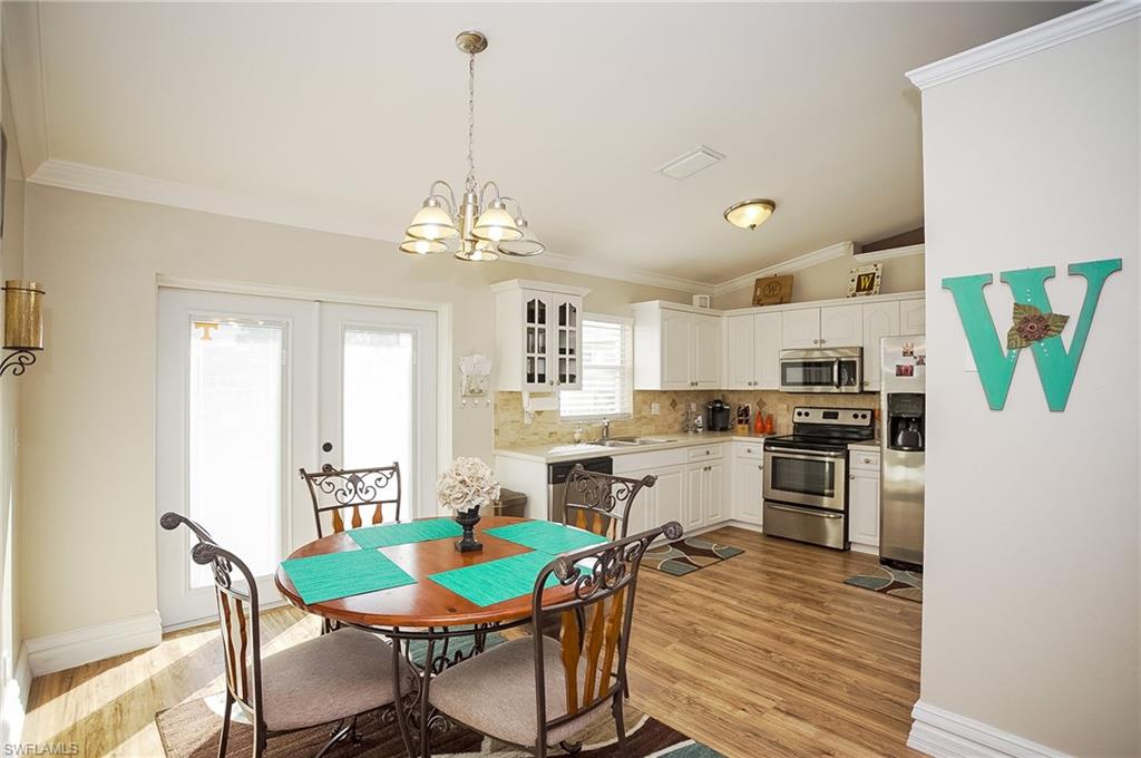 GOLDEN GATE ESTATES - Residential