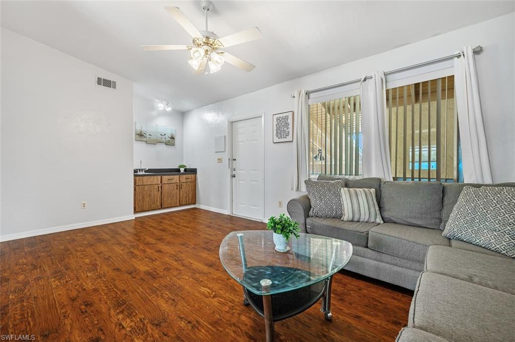 YORKTOWNE CONDO - Residential