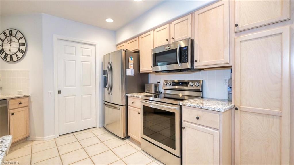 SOUTHMONT COVE - Residential