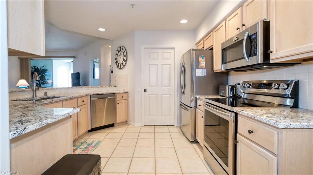 SOUTHMONT COVE - Residential