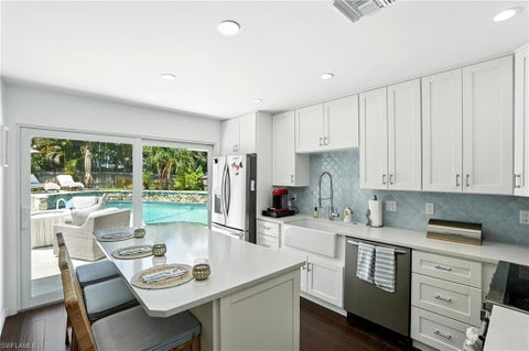 Photo of 1063 22nd AVE N, NAPLES, FL 34103 (MLS # 226038354)