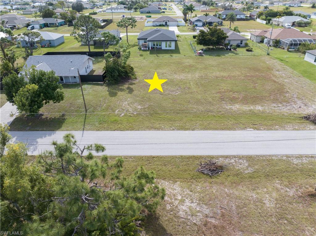 CAPE CORAL - Land