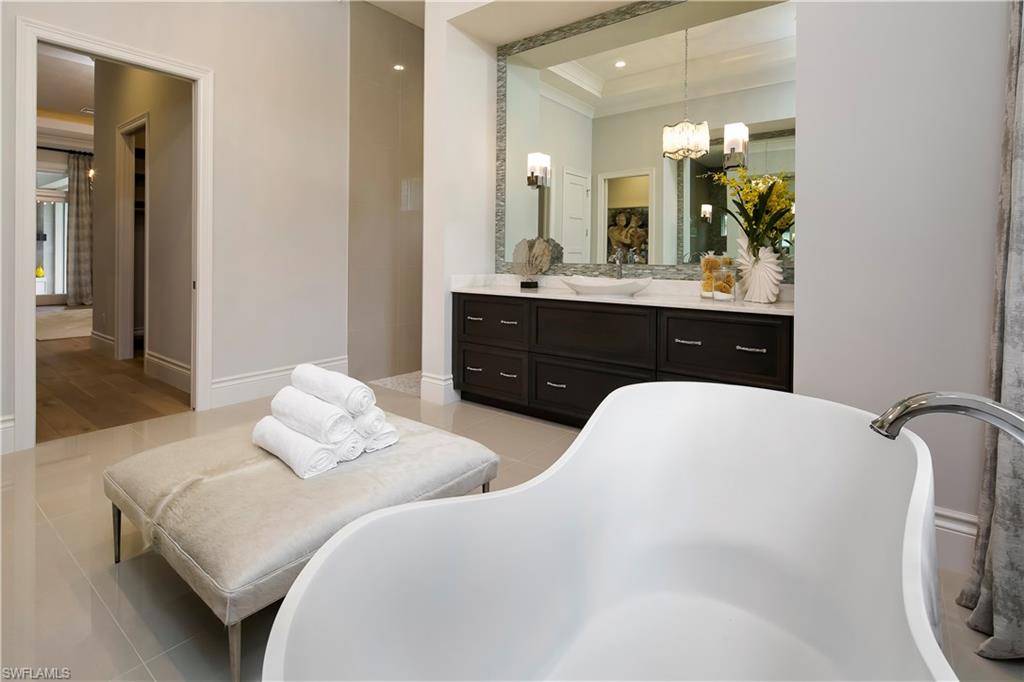 QUAIL WEST - Residential