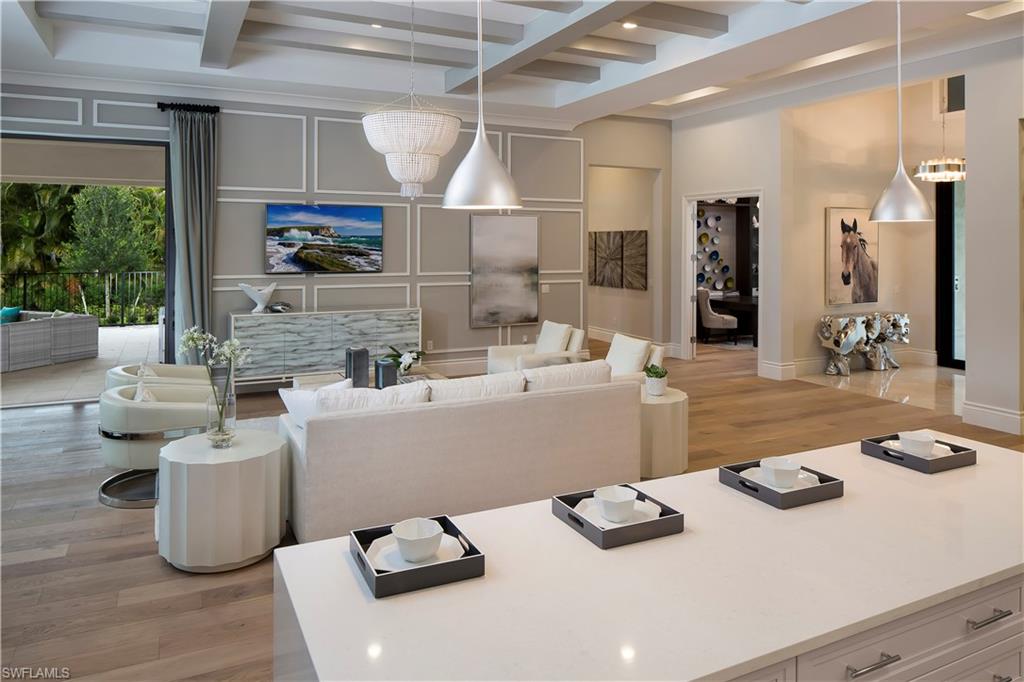 QUAIL WEST - Residential