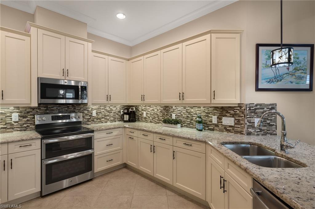 ISLES OF COLLIER PRESERVE - Residential