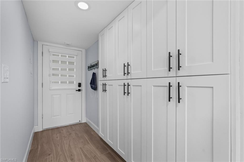 BANYAN CLUB - Residential