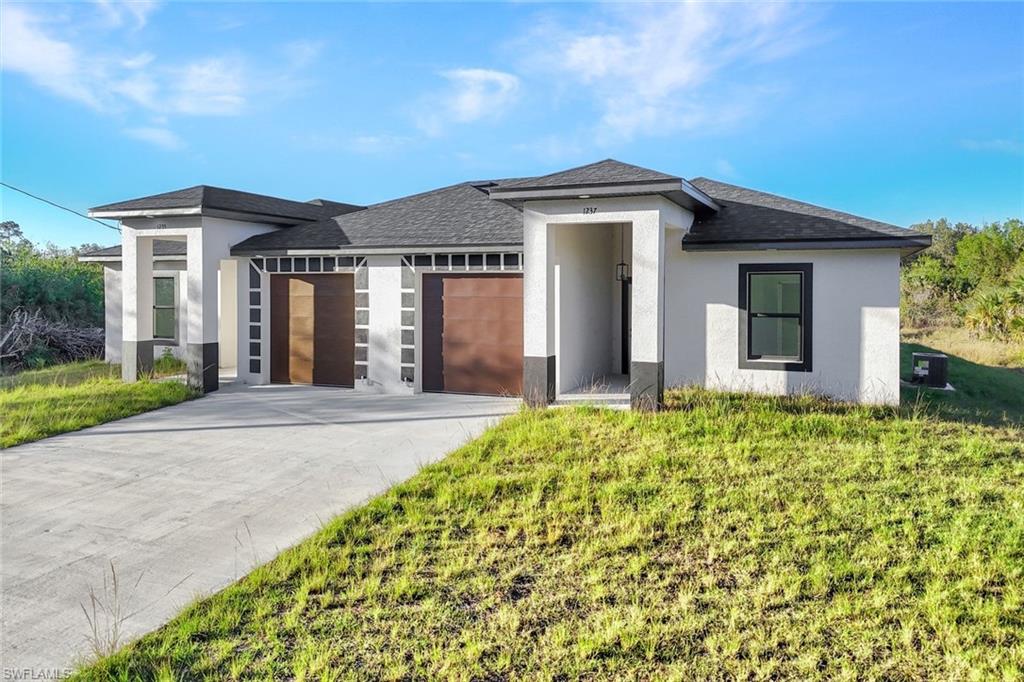 LEHIGH ACRES - Residential