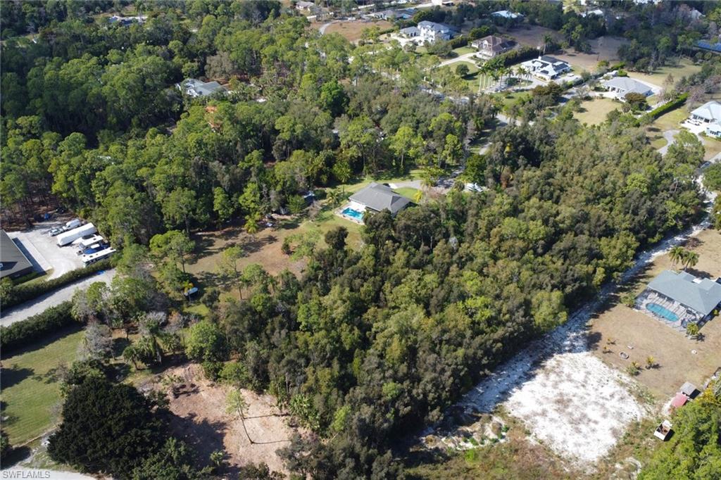 OAKES ESTATES - Land