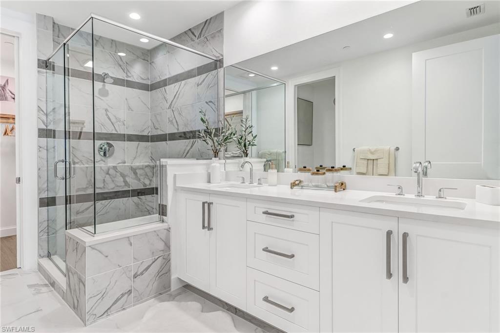 ELEVEN ELEVEN CENTRAL - Residential Lease