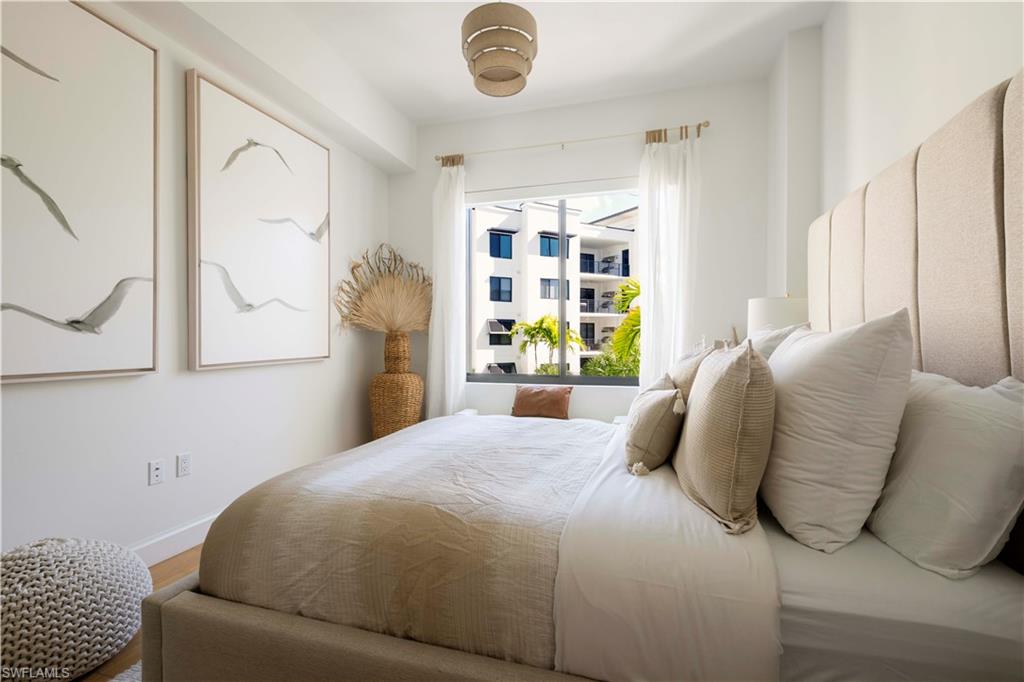 ELEVEN ELEVEN CENTRAL - Residential Lease