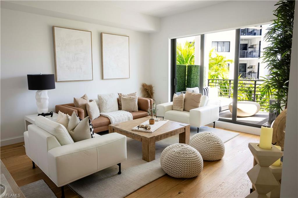 ELEVEN ELEVEN CENTRAL - Residential Lease