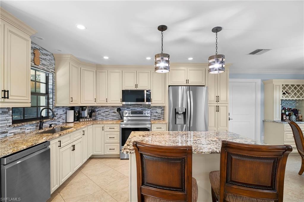 QUAIL CREEK - Residential